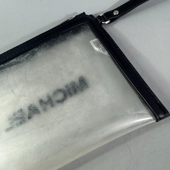 Michael Kors Outlet Jet Set Travel Large Clear Vinyl Wristlet in Black - Picture 7 of 15